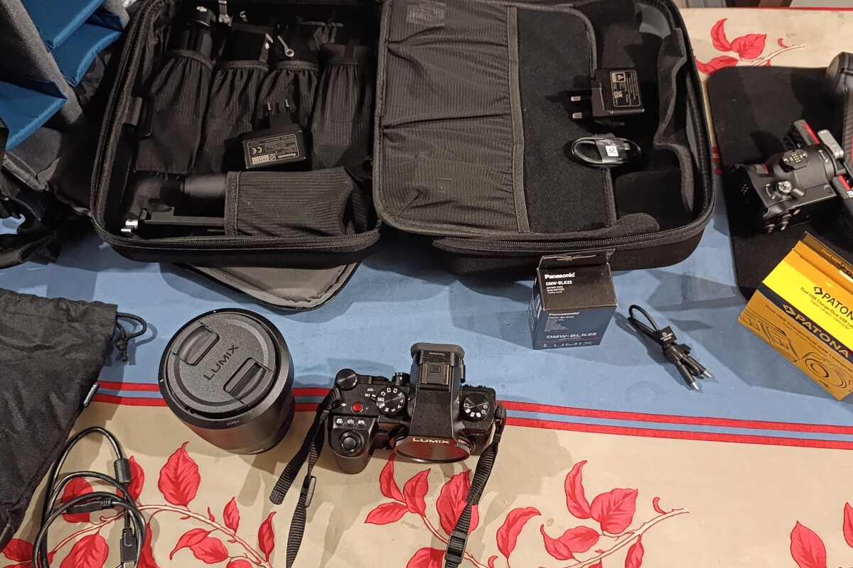 Location Pack Lumix S5 II avec Stabilisateur - Lightyshare