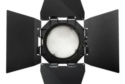 Location Nanlite FS300B + lentille Fresnel FL 20G