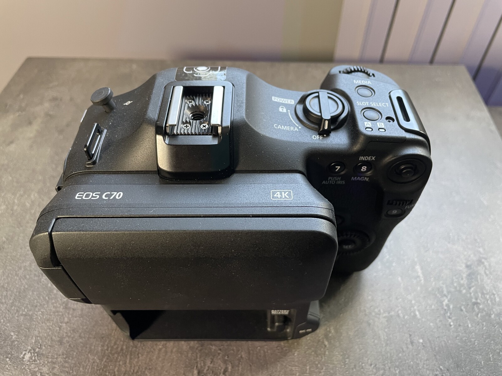 Canon EOS C70 - Photo 3 sur 4