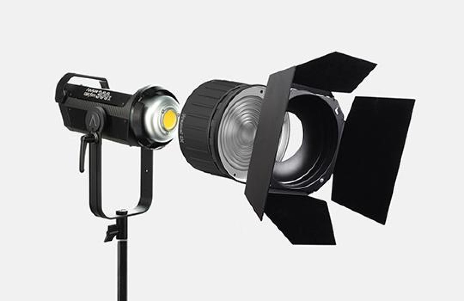 Led Aputure LS 300X #Hardlight (Fresnel 2X, volets Barndoors, COB) - Photo 1 sur 1