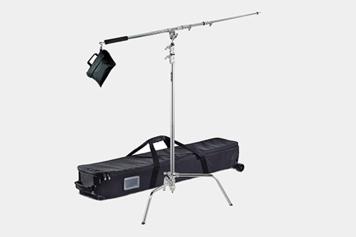 Location Pied girafe C-Stand + perche (charge lourde) - Lightyshare