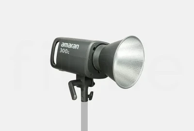 Location Amaran Amaran 300C