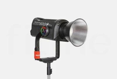 Location Aputure LS 600D