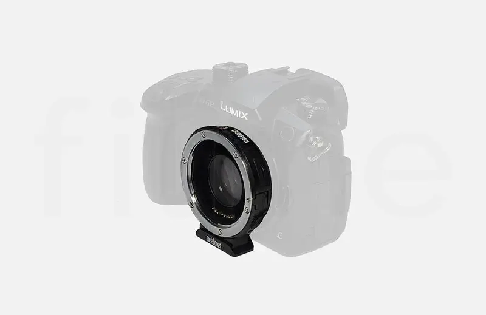 Metabones Speed Booster Ultra 0.71x monture EF vers M4/3 pour GH5 (MB_SPEF-m43-BT4) - Photo 1 sur 1