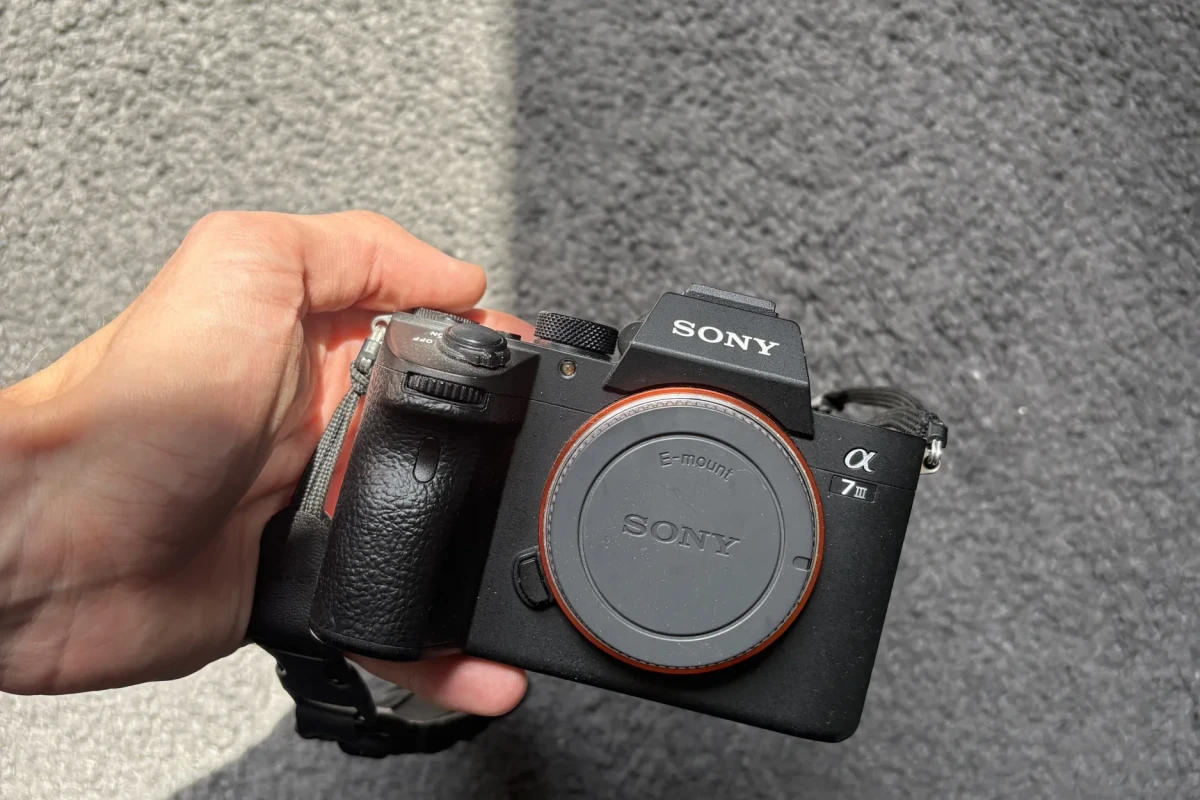 Location Sony Alpha 7 III (A73) - Lightyshare