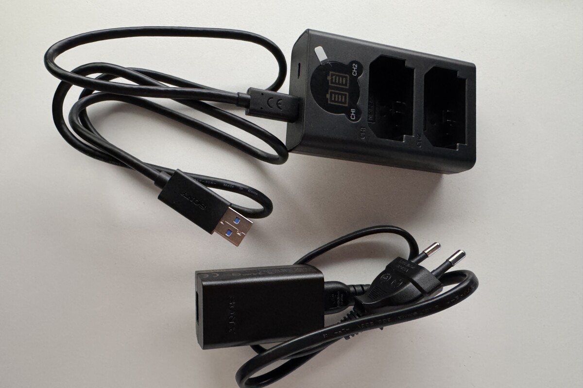 Location k&f concept Chargeur double NP-FZ100 - Lightyshare
