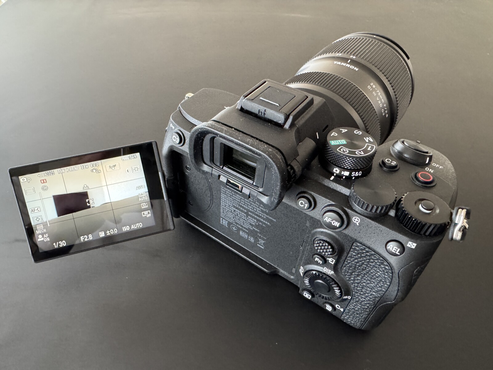 Pack Sony A7IV + Tamron 28-75mm F2.8 G2 + Accessoires - Photo 4 sur 5