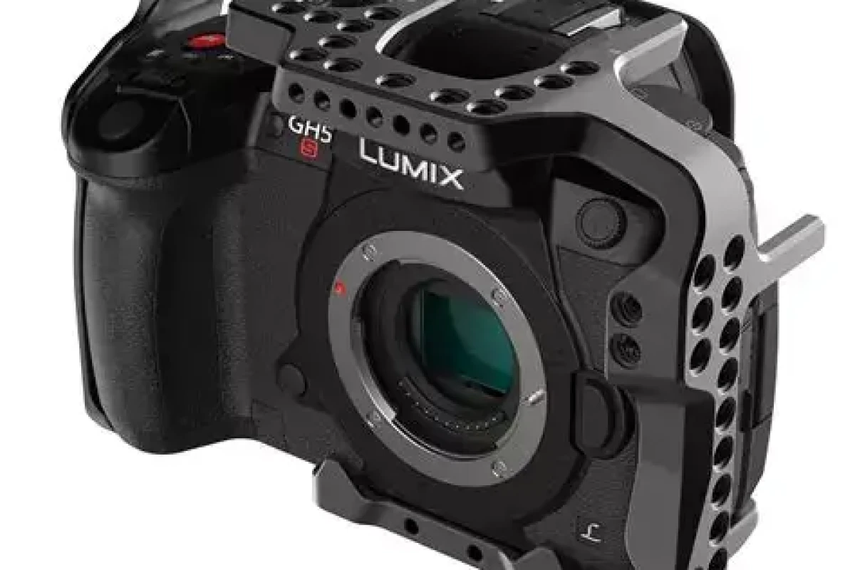 Location Panasonic LUMIX GH5S - Lightyshare
