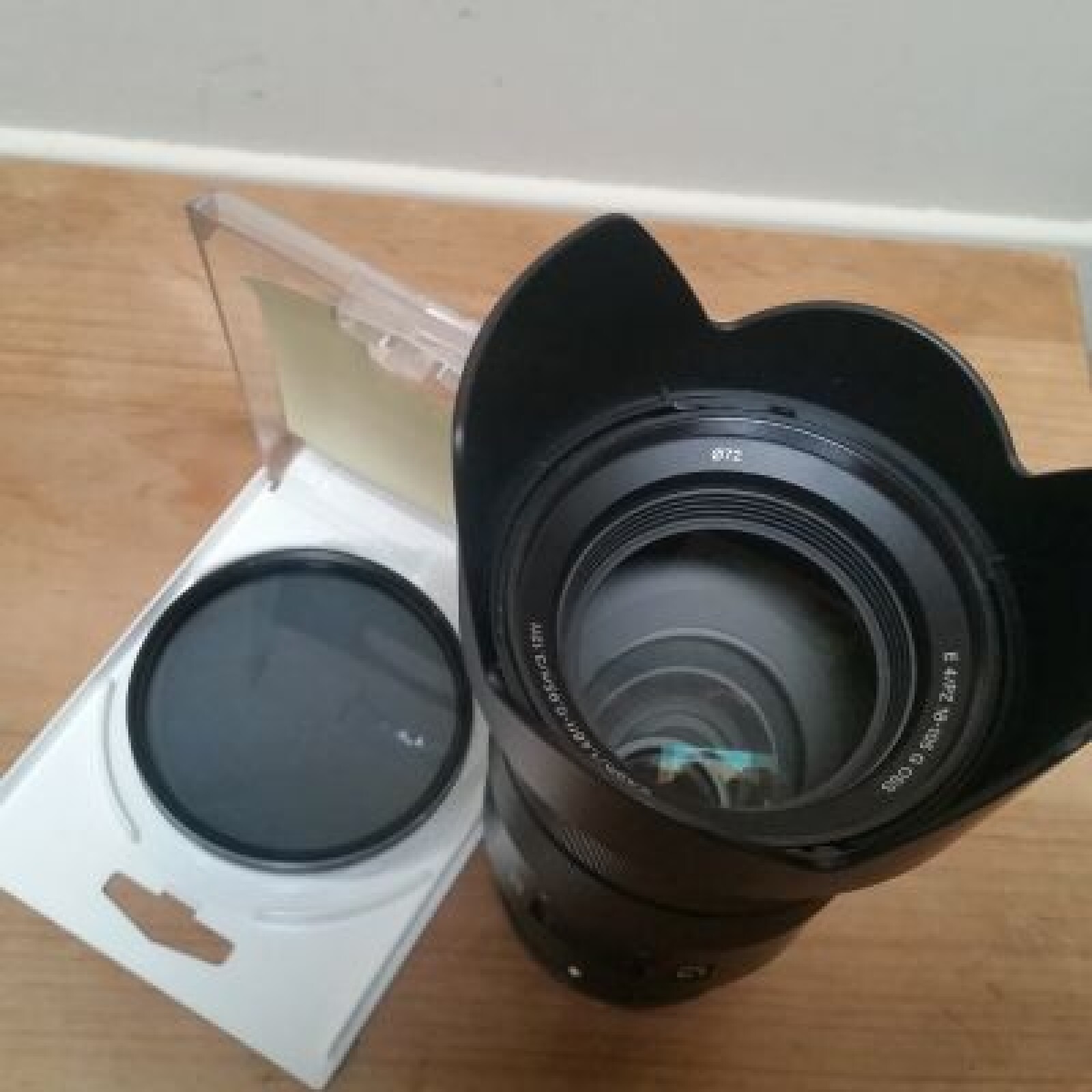 Zoom Sony 18-105mm f4 G motorisé + filtre polarisant - Photo 2 sur 2