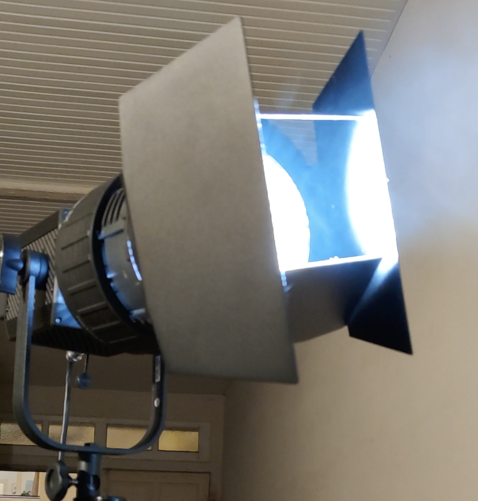 Aputure Fresnel 2X - Photo 3 sur 4