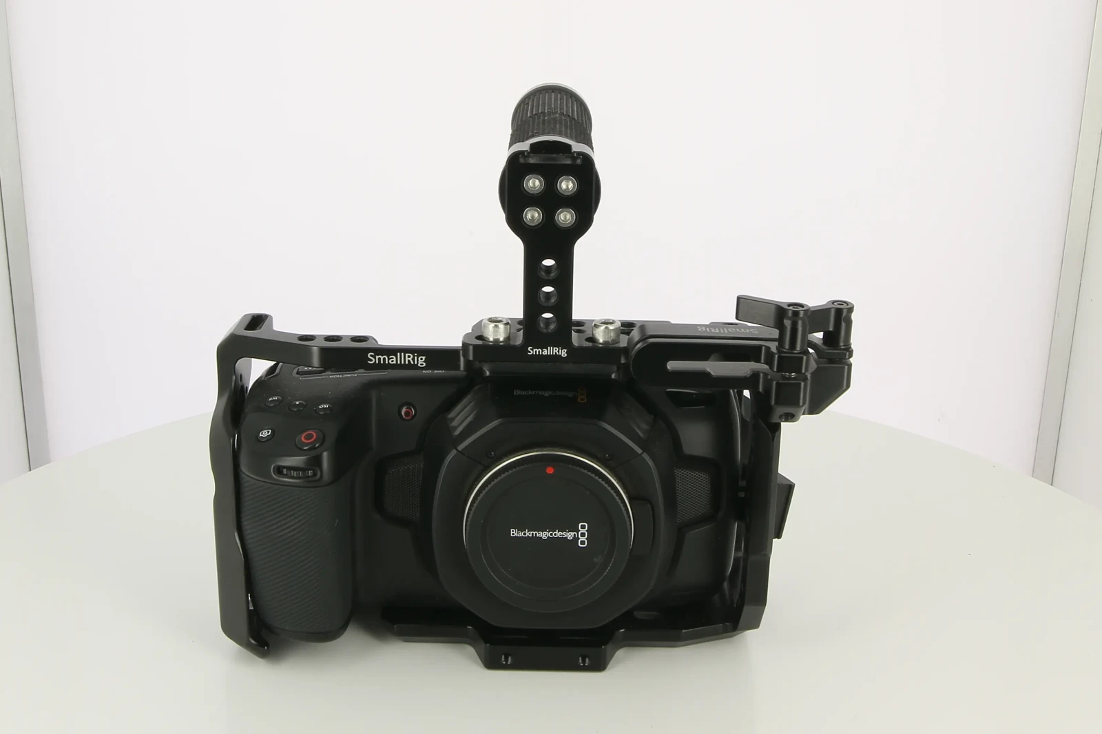 Blackmagic Design Pocket Cinema Camera 4K - Photo 3 sur 3