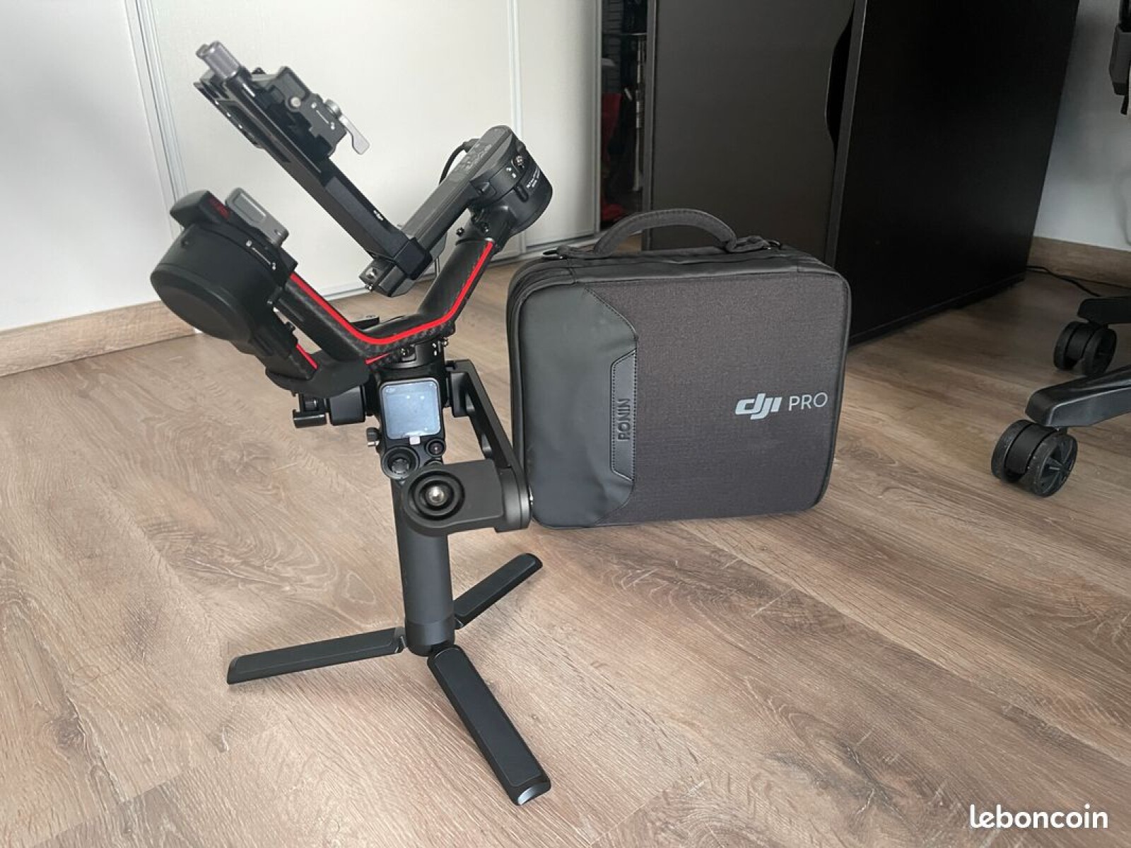 DJI RS2 Pro Combo - Photo 3 sur 3