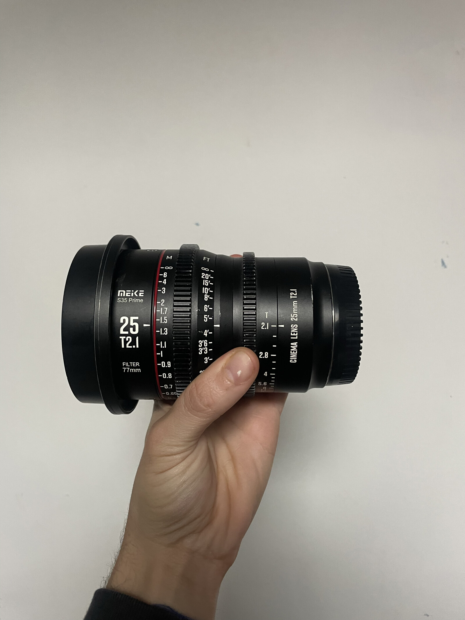 Meike MK-S25T21-EF (25mm T2.1 Super35 Prime Cine Lens, Canon EF mount) - Photo 1 sur 1