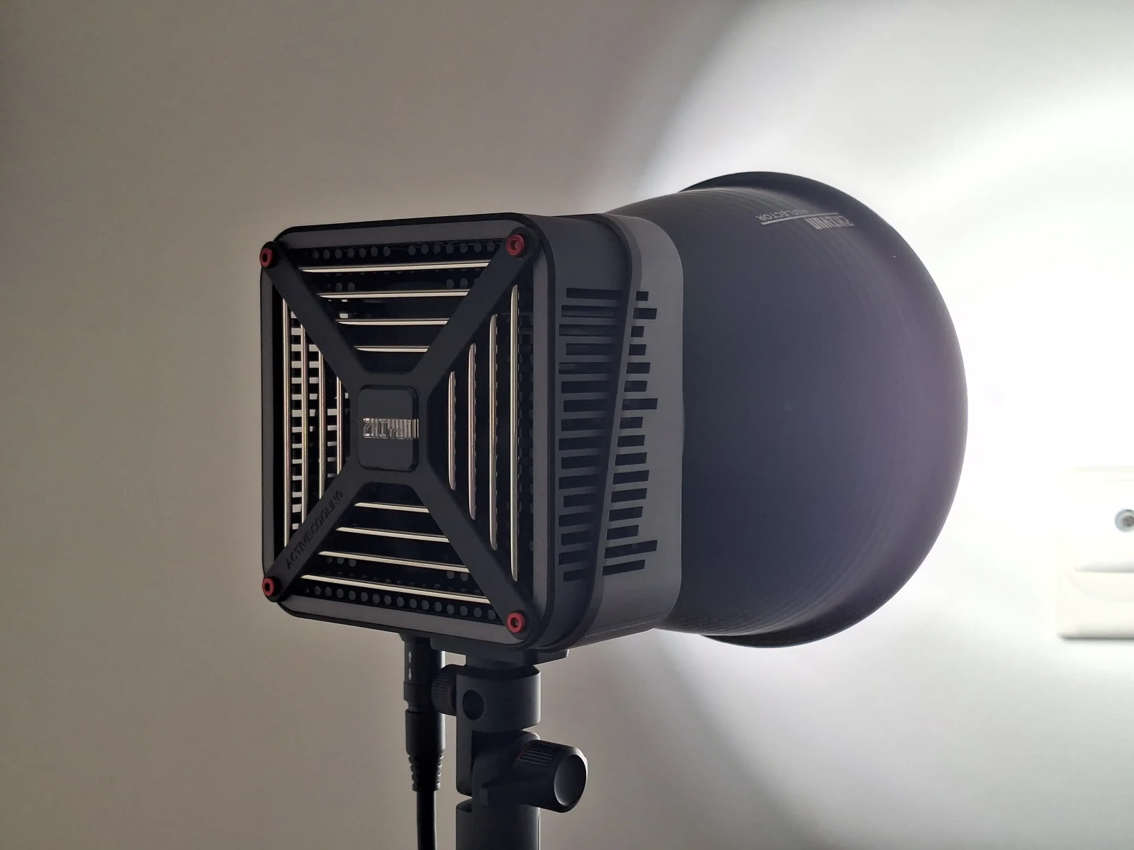 Zhiyun MOLUS G200 - Photo 5 sur 6