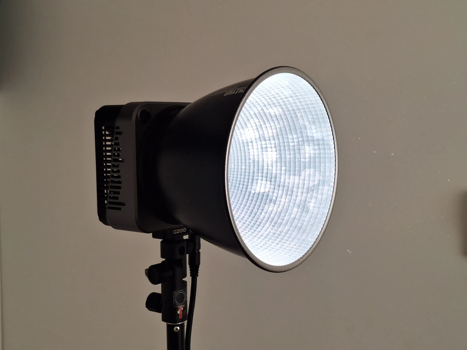 Zhiyun MOLUS G200 - Photo 4 sur 6