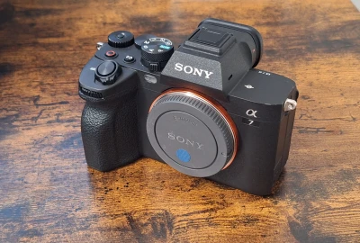 Location Sony Alpha 7 IV (A74)