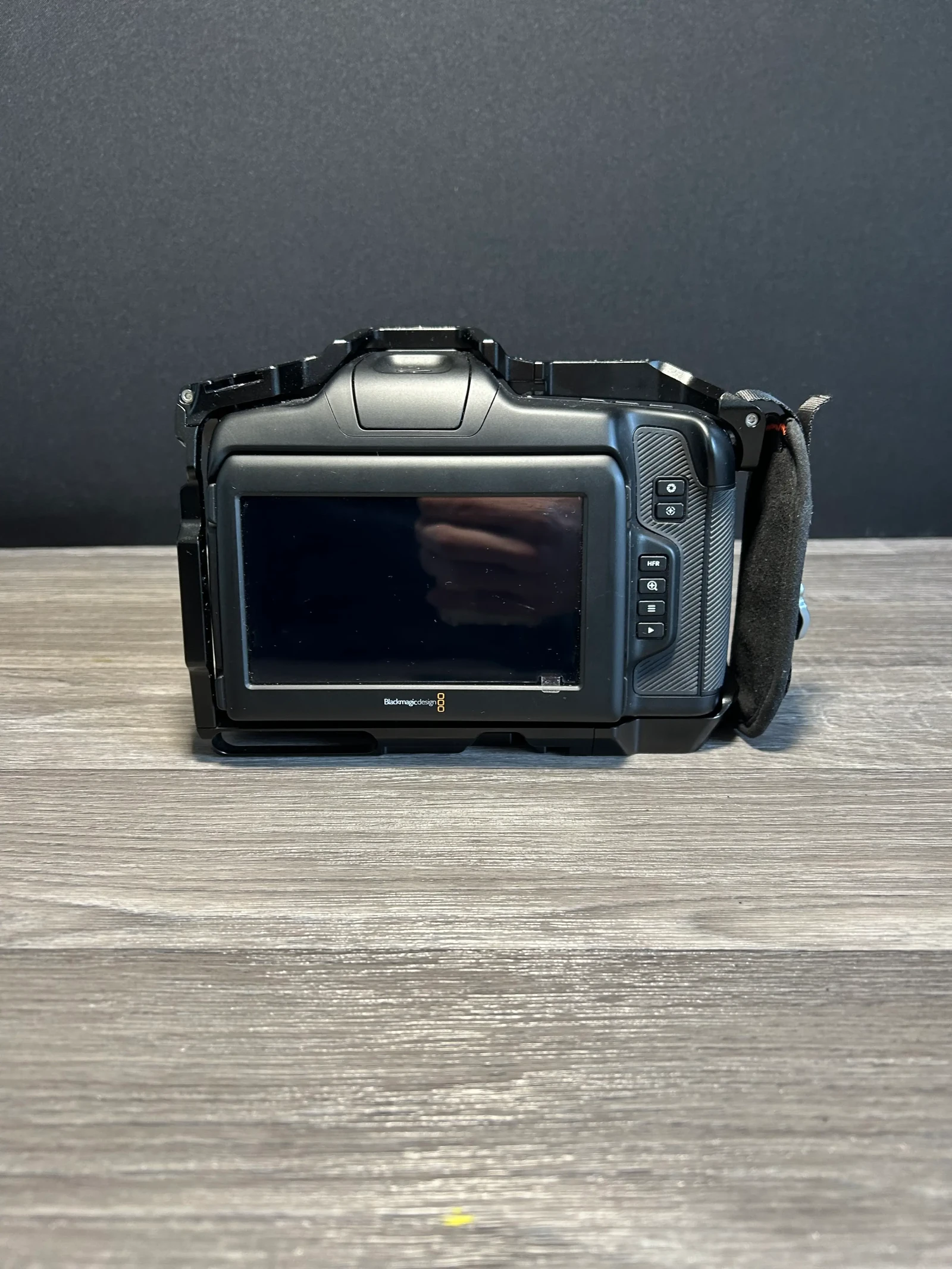 Blackmagic Design Pocket Cinema Camera 6K - Photo 3 sur 5