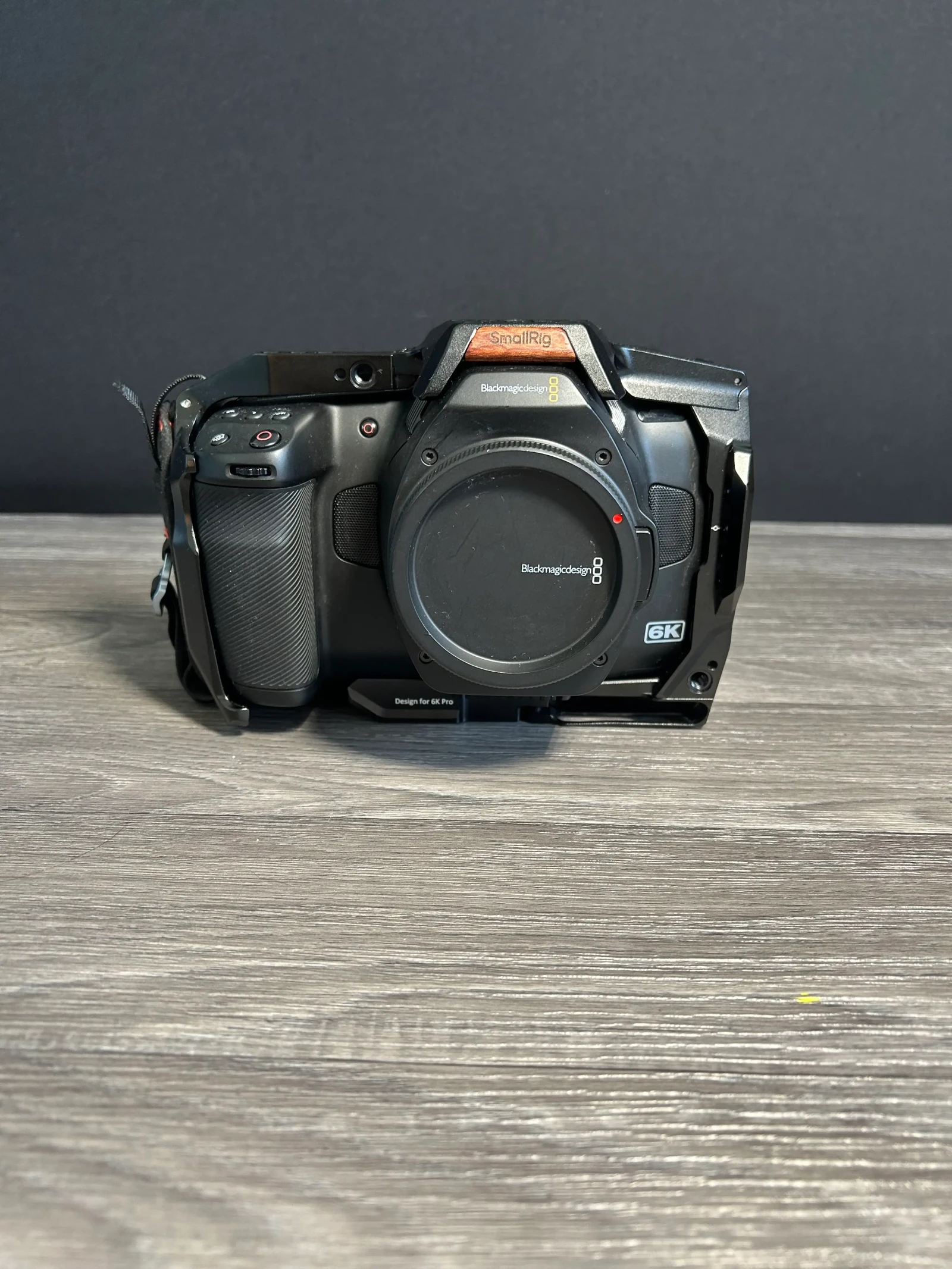 Blackmagic Design Pocket Cinema Camera 6K - Photo 1 sur 5