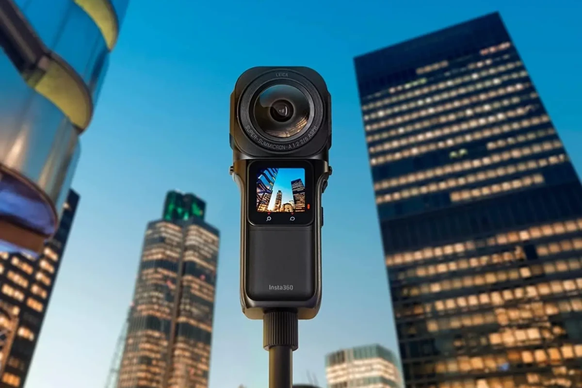 Location Insta360 ONE RS 1-Inch - Lightyshare