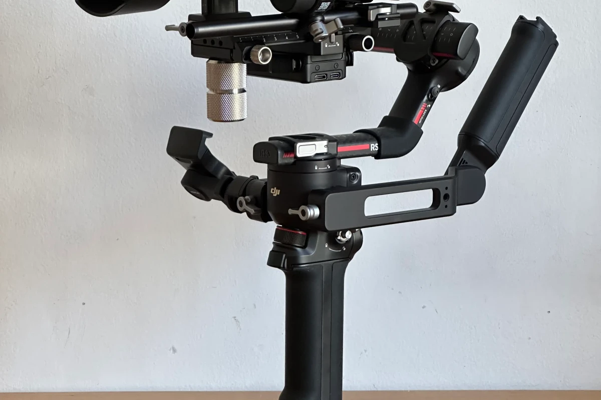 Location PACK SONY FX3 nu - Stabilisateur - Lightyshare
