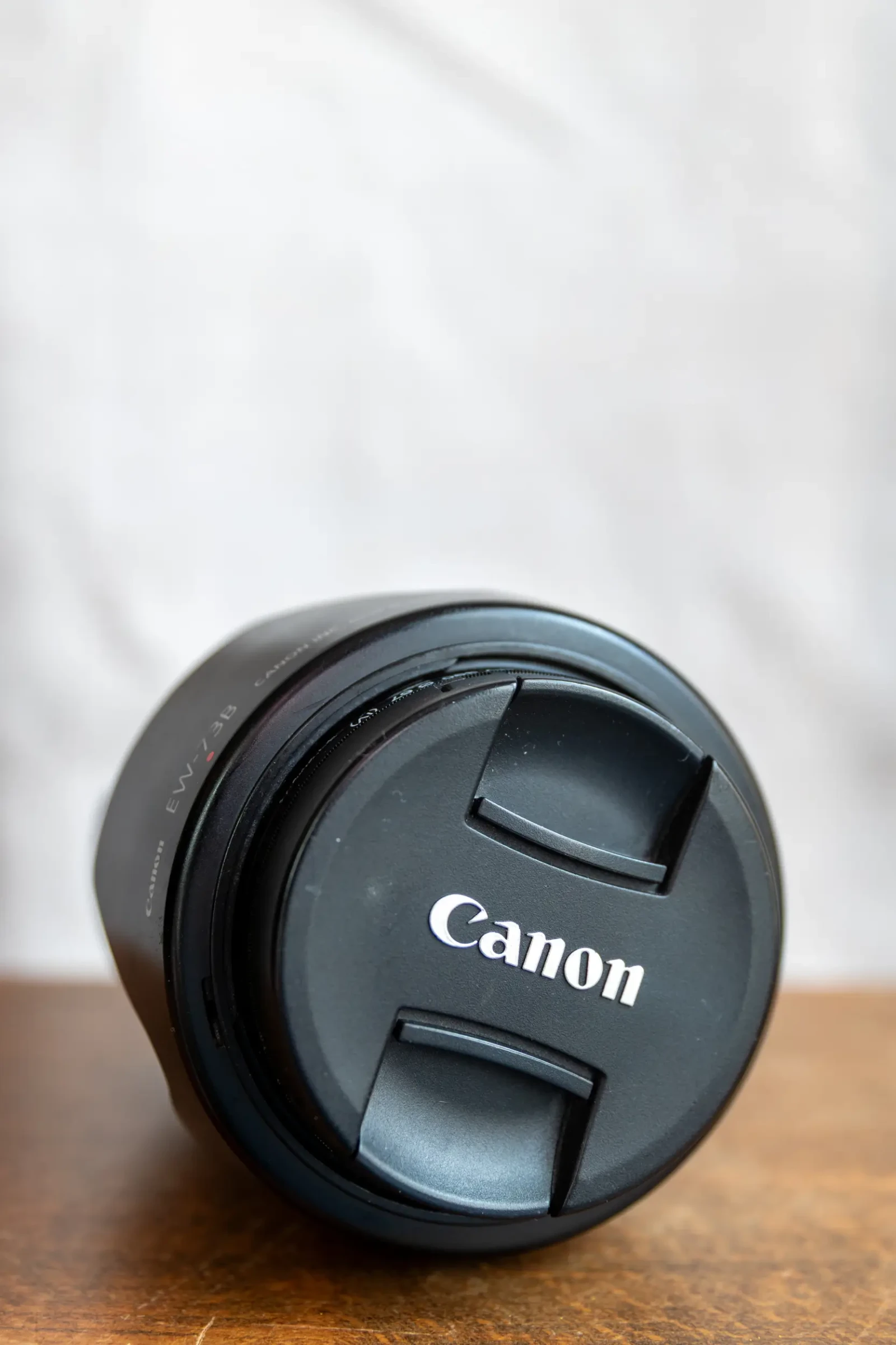 Canon EF-S 18-135 mm - Photo 2 sur 3