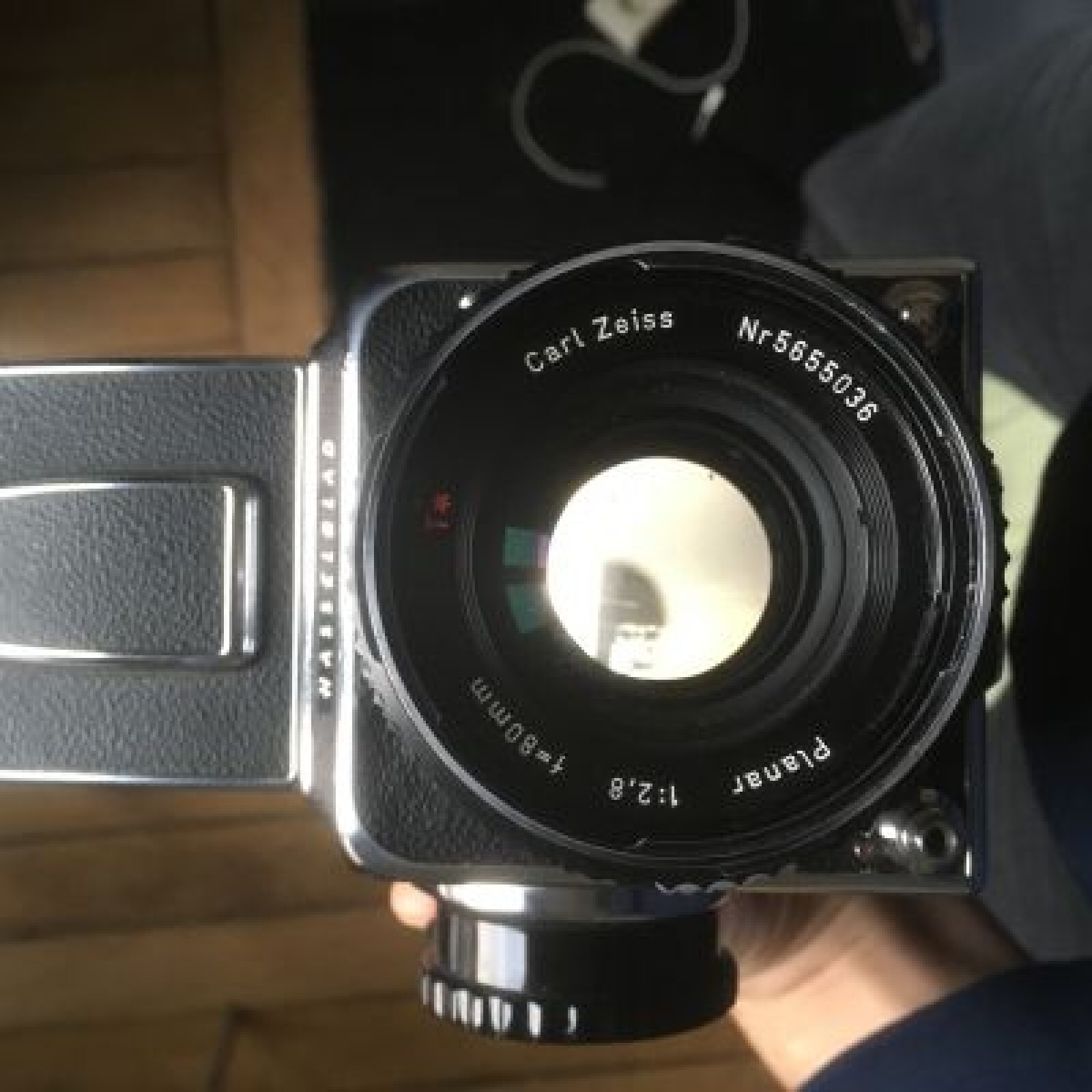 Hasselblad 500 C/M - Planar 80mm - Sonnar 150mm - Dos A12 - Photo 2 sur 3