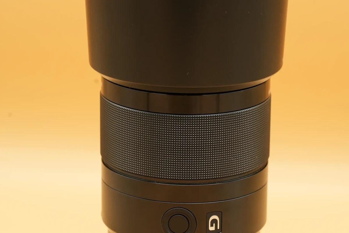 Location Sony 90mm Macro G F2.8 OSS FE - Lightyshare
