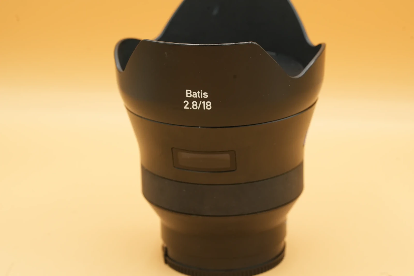 Zeiss Batis 18mm f/2.8 Monture FE - Photo 1 sur 4