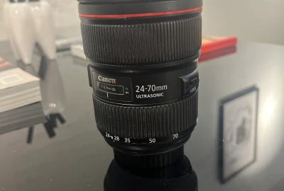 Location Canon 24-70mm f/2.8L USM