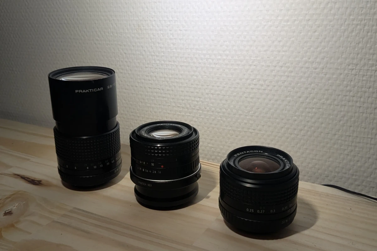 Location Pentacon 130 / 50 / 28mm - Lightyshare