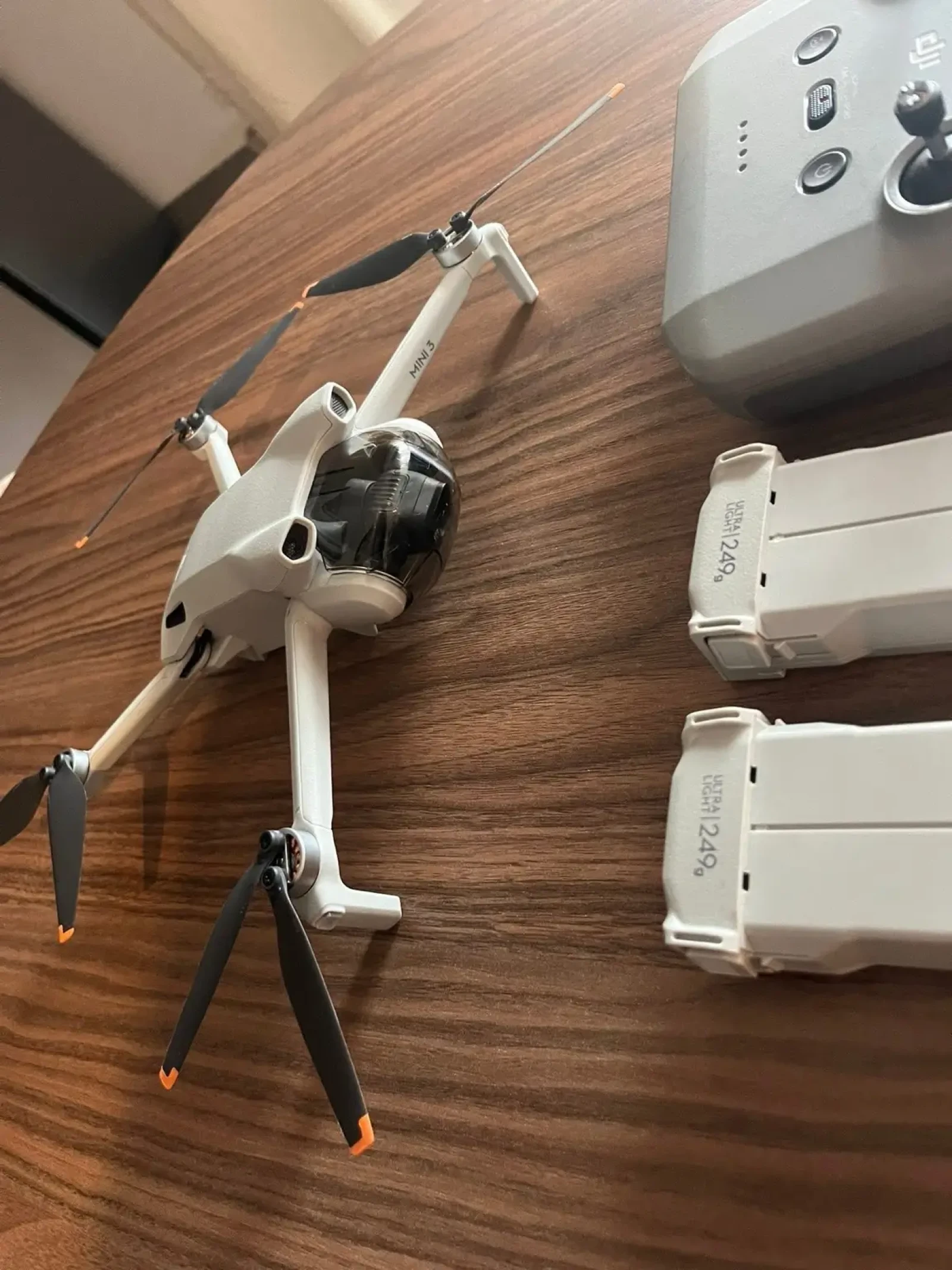 DJI Mini 3 - Photo 3 sur 3