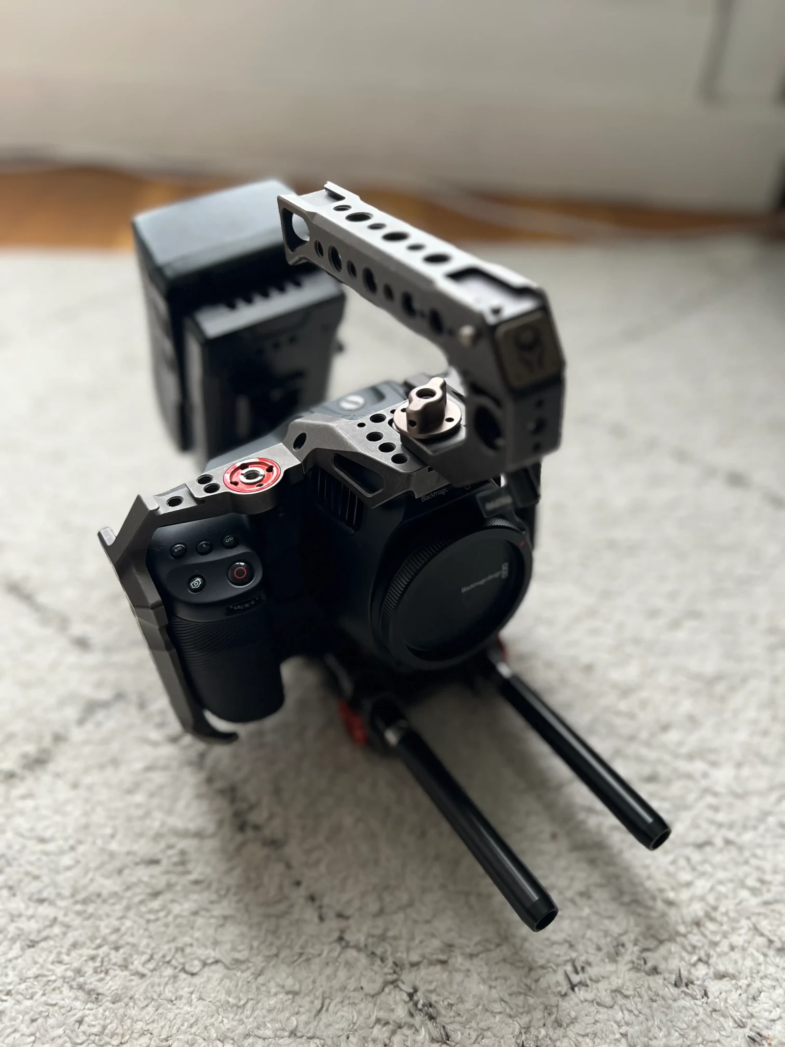 Blackmagic Design Pocket Cinema Camera 6K Pro - Photo 3 sur 4
