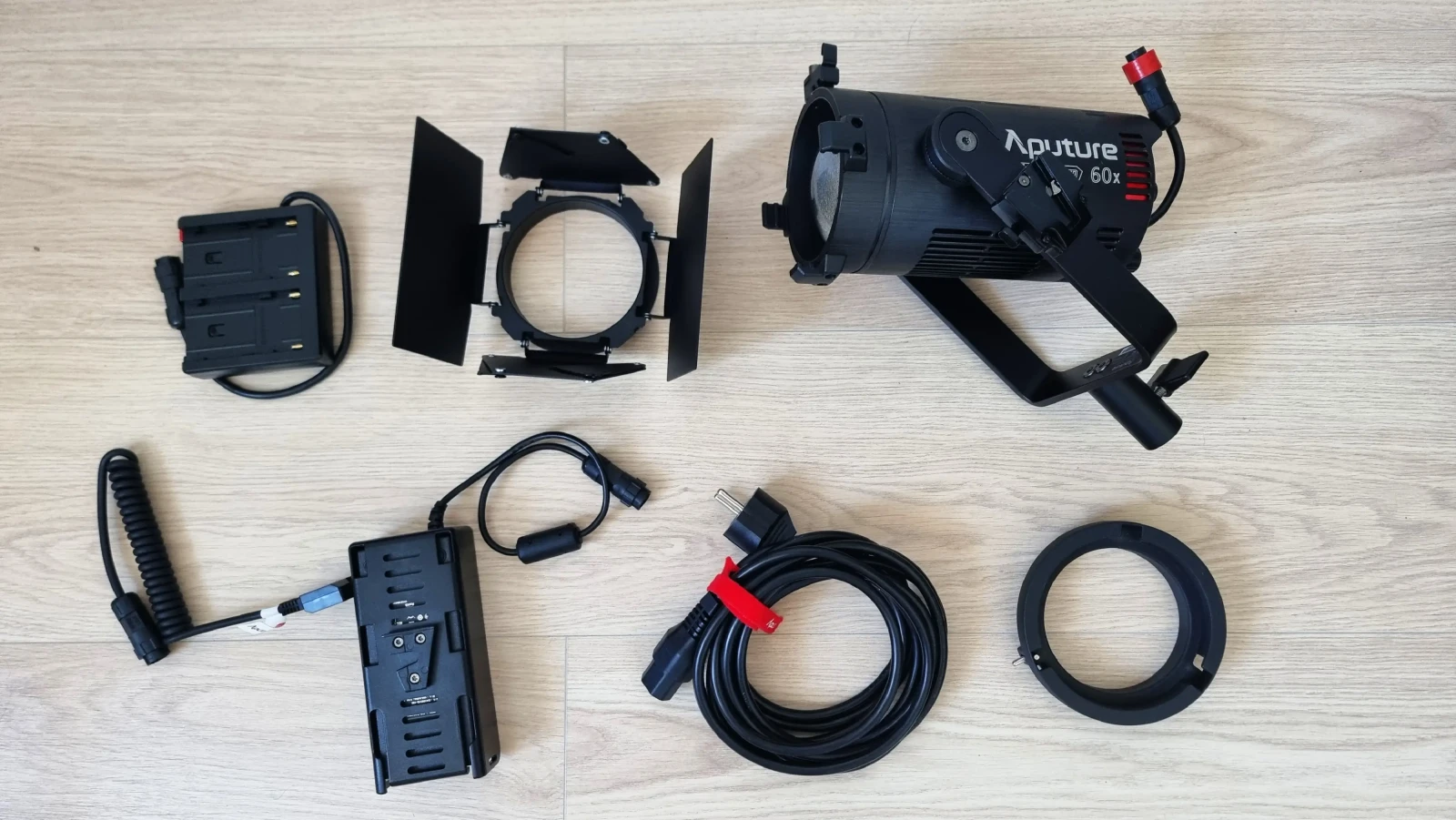 Aputure LS 60X - Photo 3 sur 5
