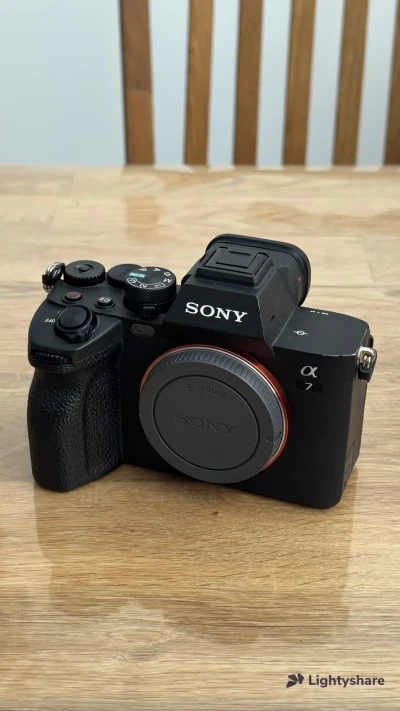 Sony Alpha 7 IV (A74) en location
