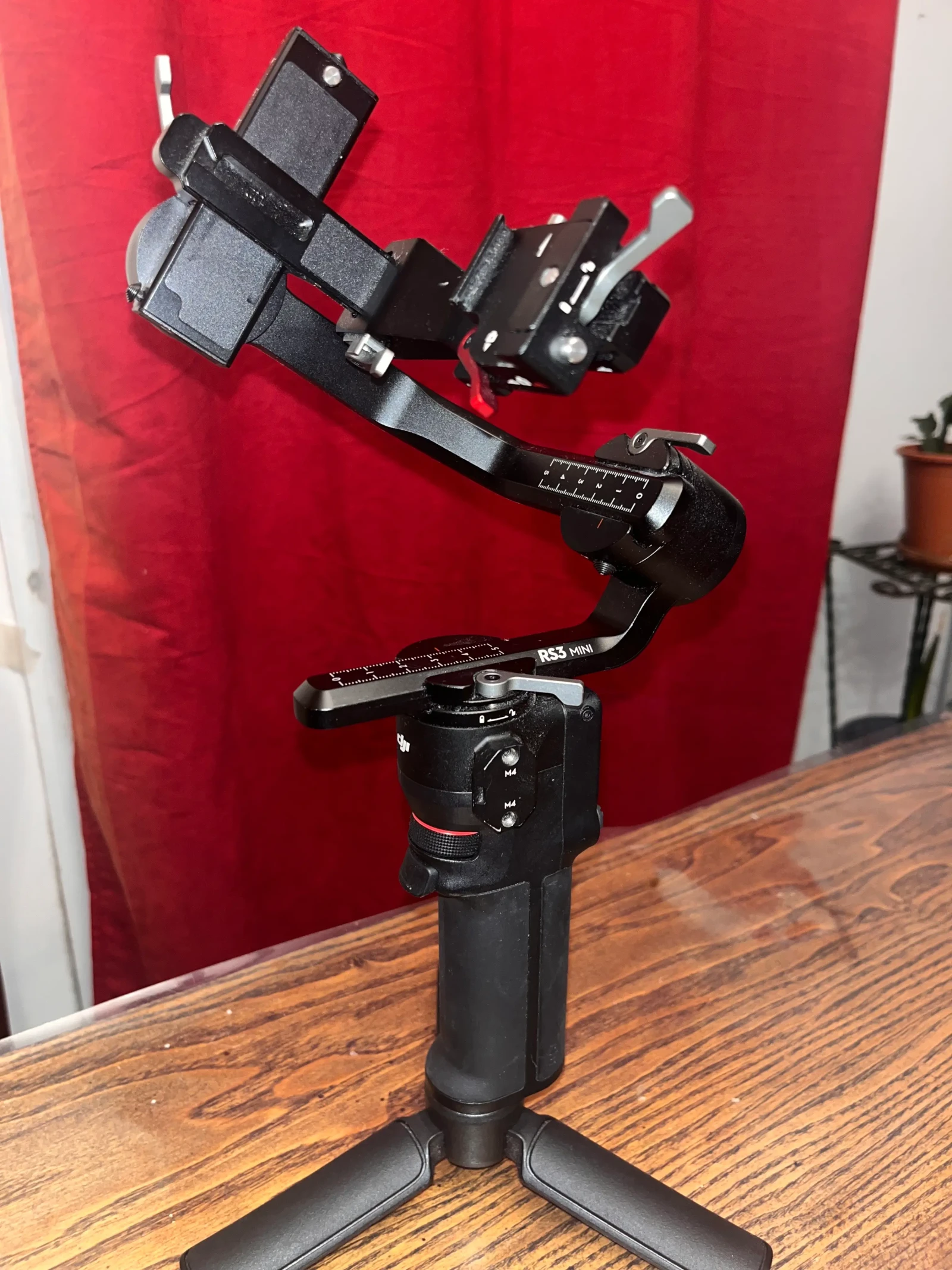 DJI RS3 mini - Photo 1 sur 3