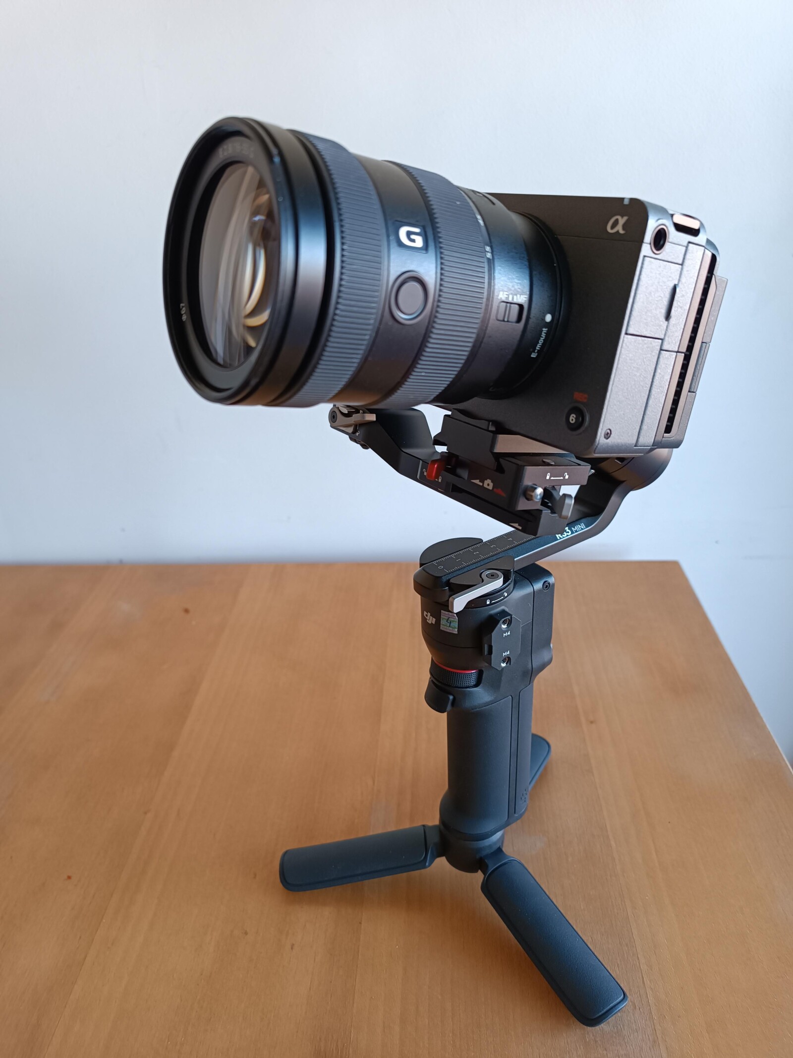 KIT COMPLET REPORTAGE SONY FX30-RONIN - Photo 1 sur 3