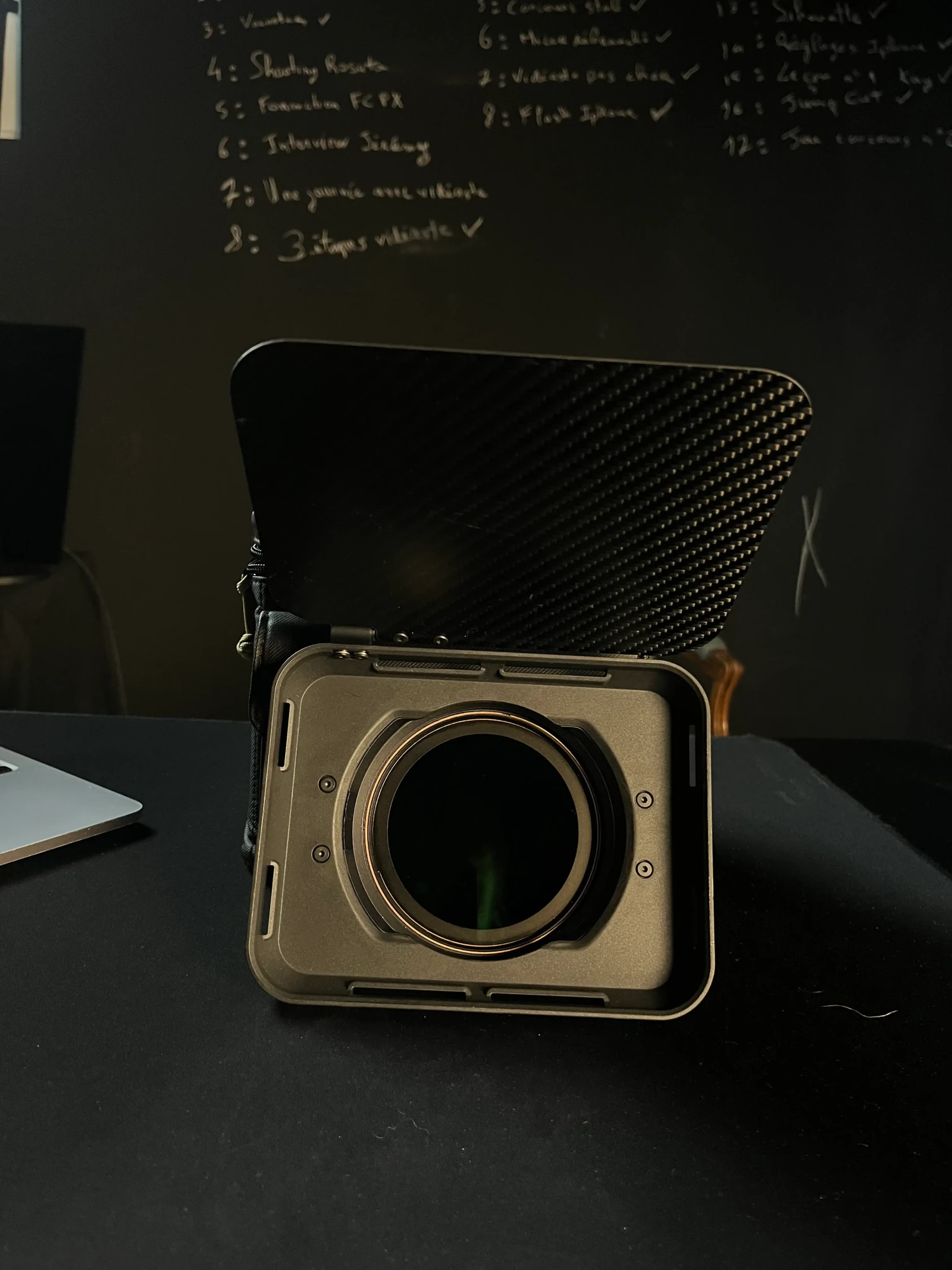 polarpro Filtre ND Variable 2-5 stops édition Peter McKinnon - Photo 2 sur 4