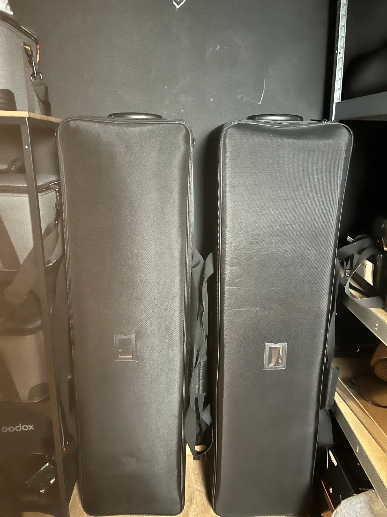 Avenger C Stand Kit 33 - Photo 1 sur 2