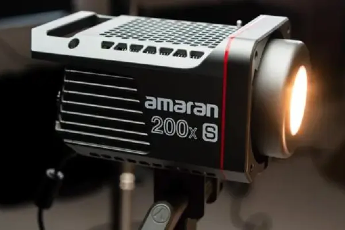 Location Aputure Amaran 200X - Lightyshare