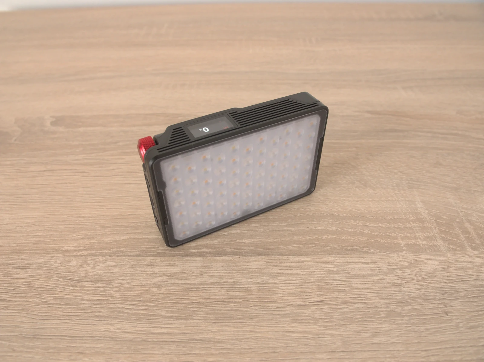 Aputure MC Pro - Photo 1 sur 3