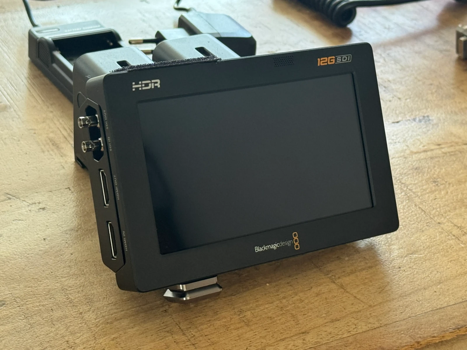 Black Magic Vidéo Assist 12G, 6 pouces - Photo 1 sur 3