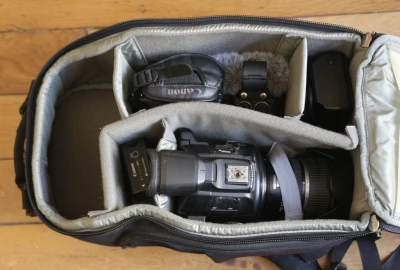 Location Pack Caméra + Objectif : Canon C100 Mark II + Canon EF-S 17-55mm f/2.8 IS USM 🎥