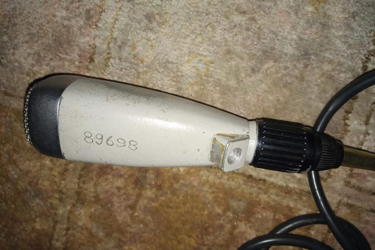 Location Sennheiser MD-21 - Lightyshare