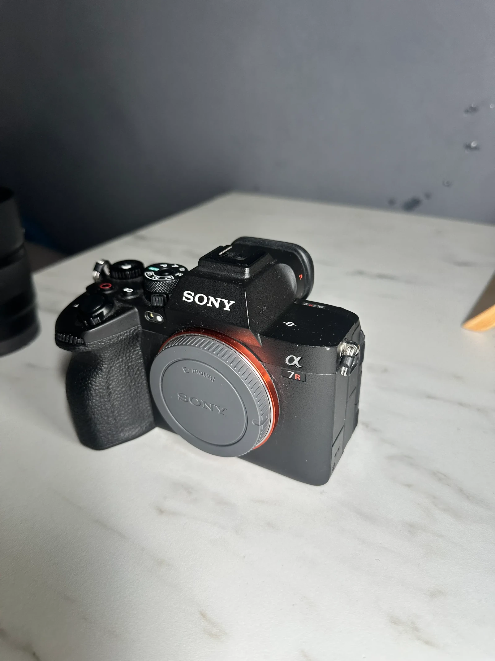 sony R V - Photo 3 sur 10