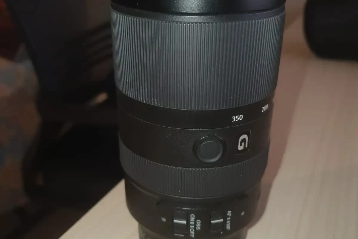 Location Sony E 70 – 350 mm F/4.5–6.3 G OSS - Lightyshare