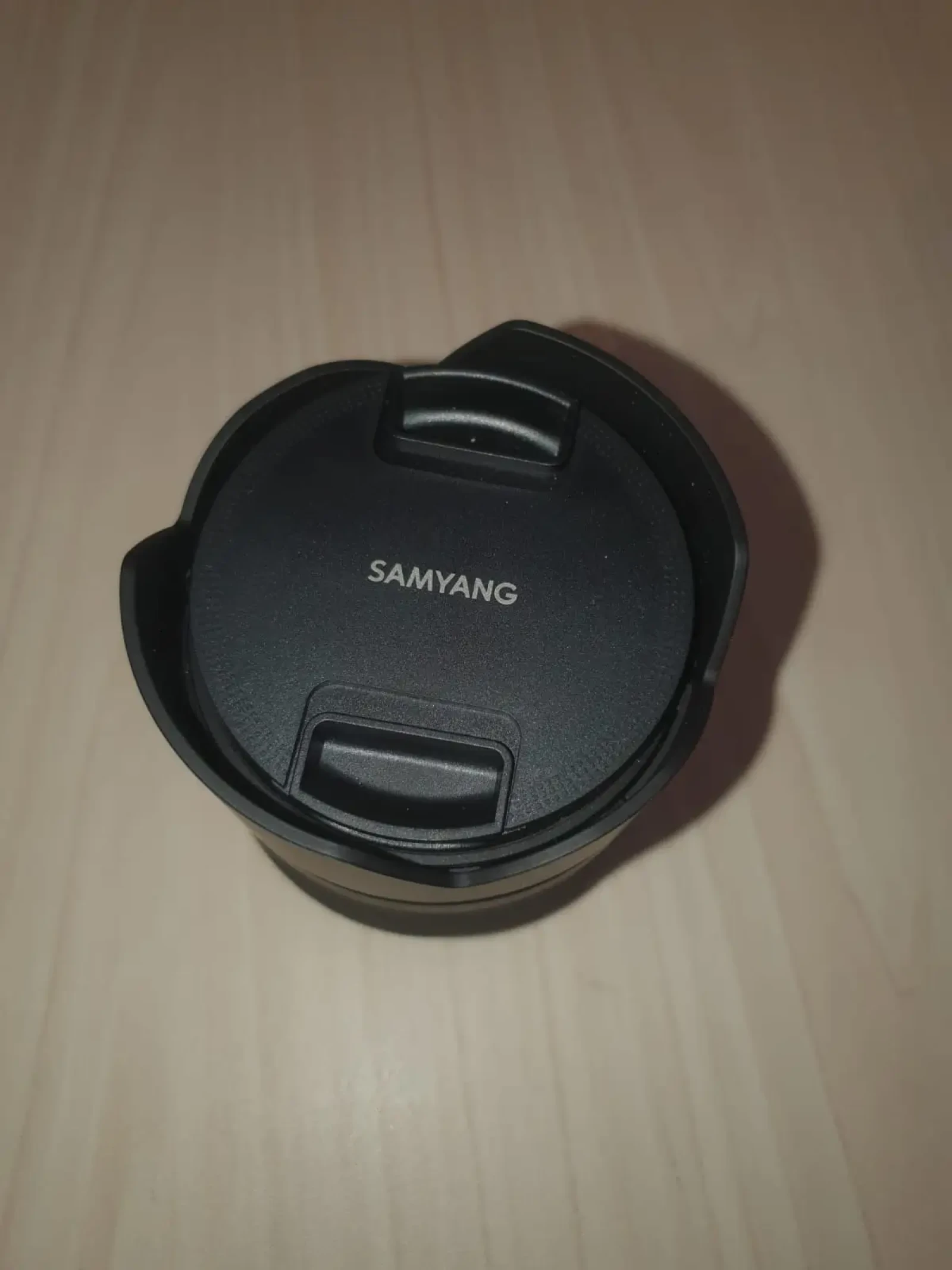 Samyang 12mm f/2 E-mount - Photo 1 sur 3