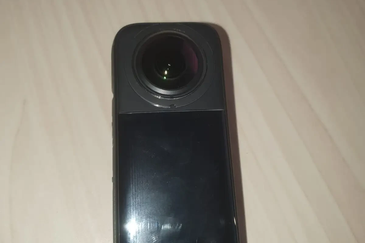 Location Insta360 X3 - Lightyshare