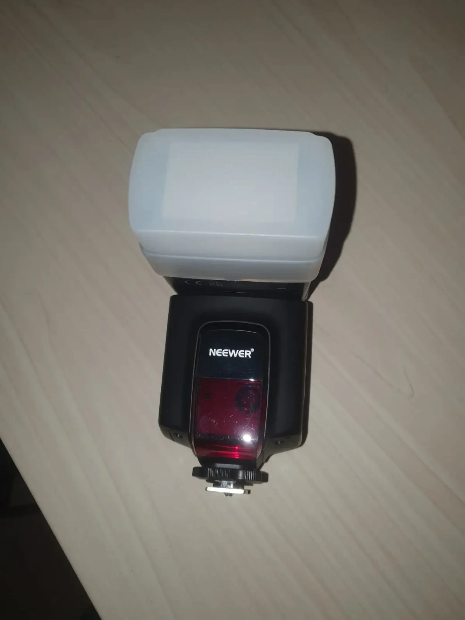 Neewer TT560 SPEEDLITE GN38 - Photo 1 sur 3