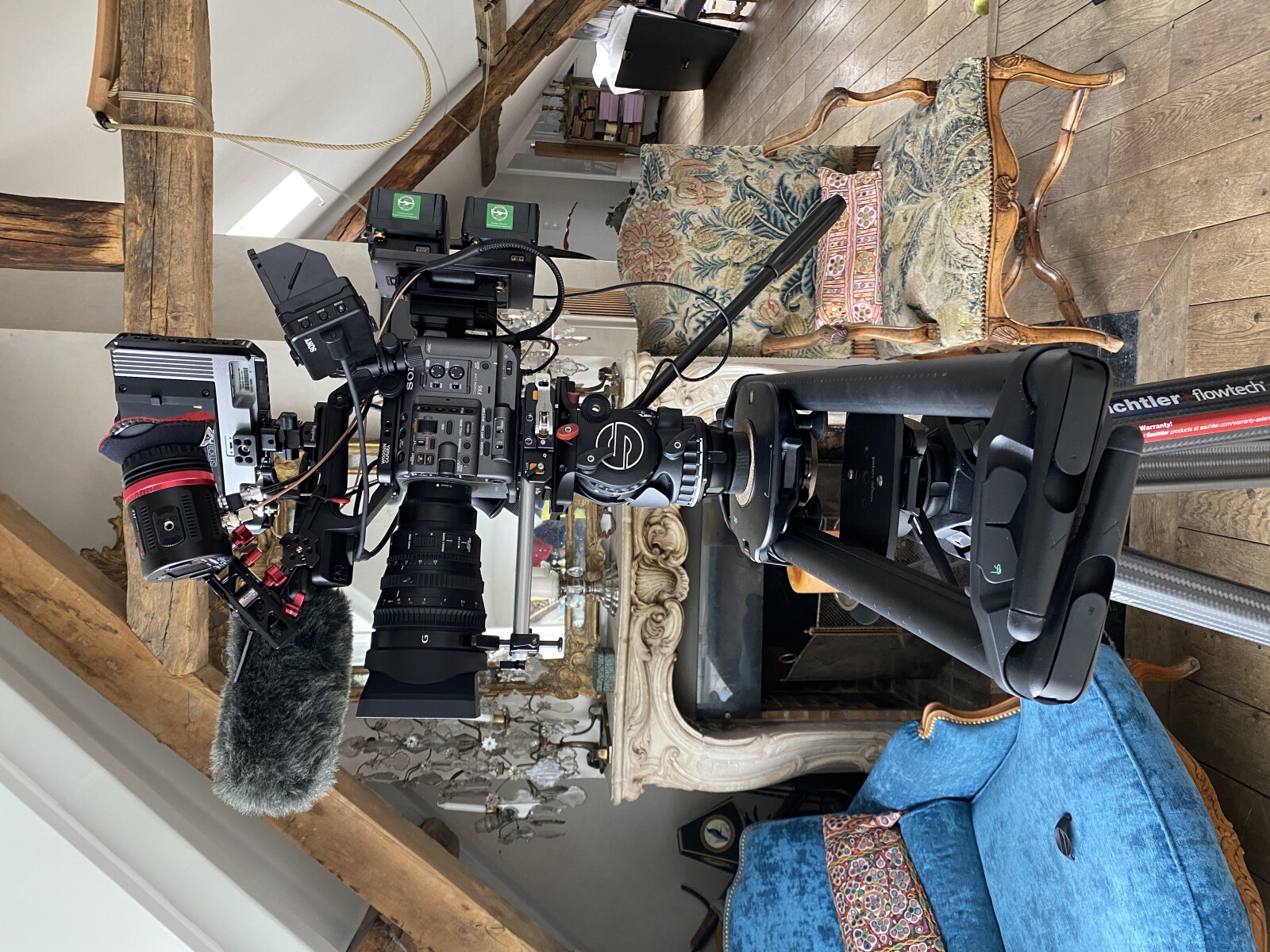 Combo trepied Sachtler Aktiv8 Flowtech 75 MS + slider Syrp Magic Carpet Pro 60cm  - Photo 4 sur 8