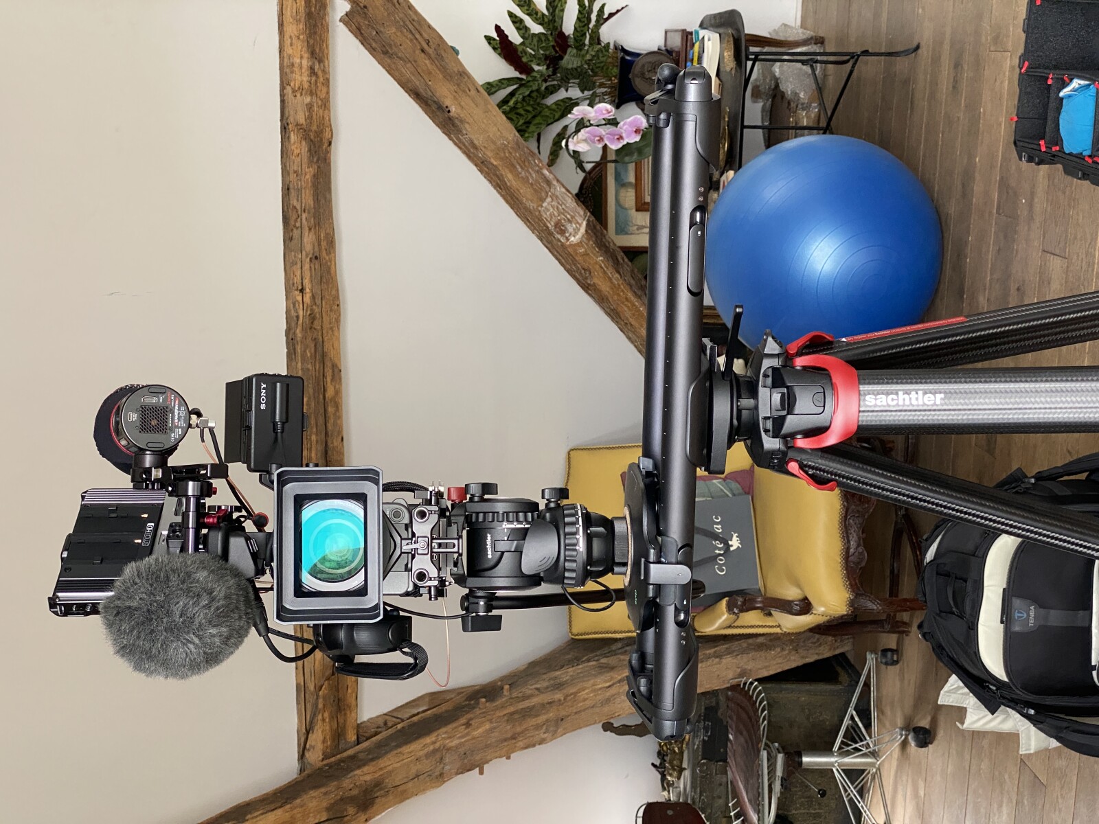 Combo trepied Sachtler Aktiv8 Flowtech 75 MS + slider Syrp Magic Carpet Pro 60cm  - Photo 5 sur 8